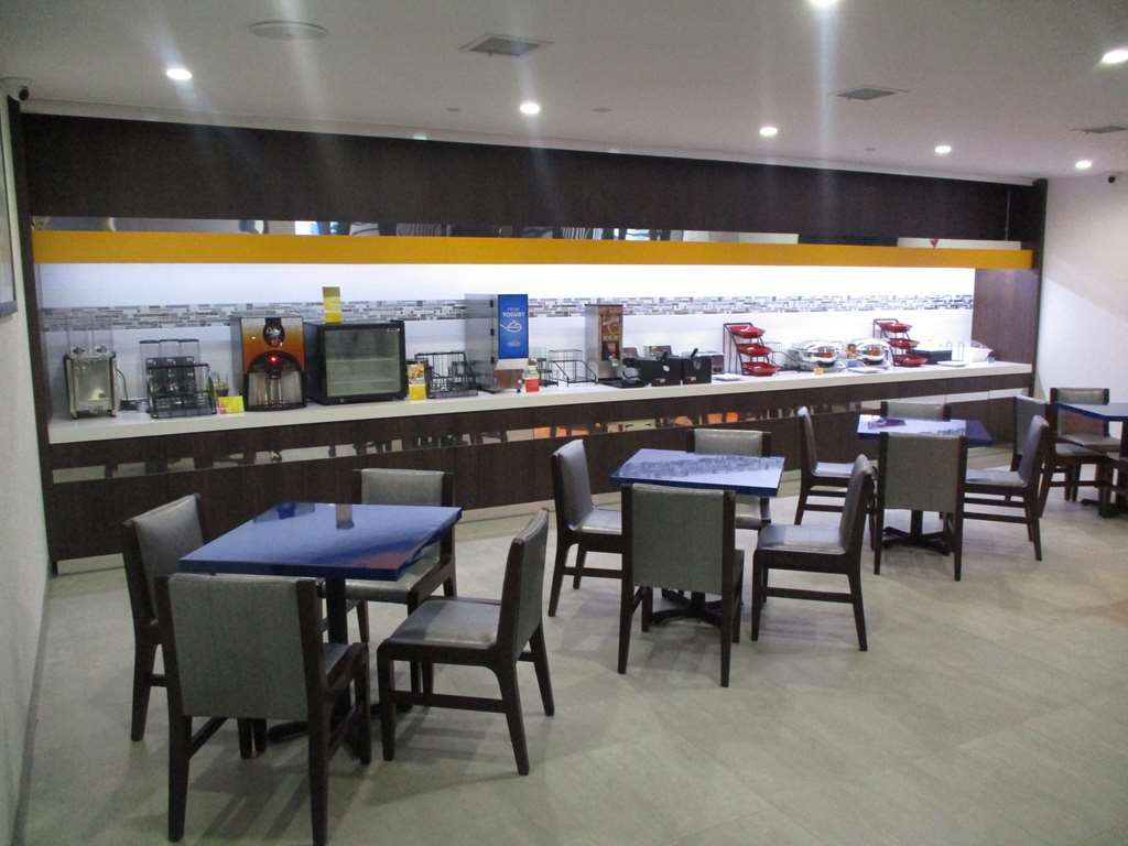 Glo Best Western Brooklyn Nyc New York Restoran gambar