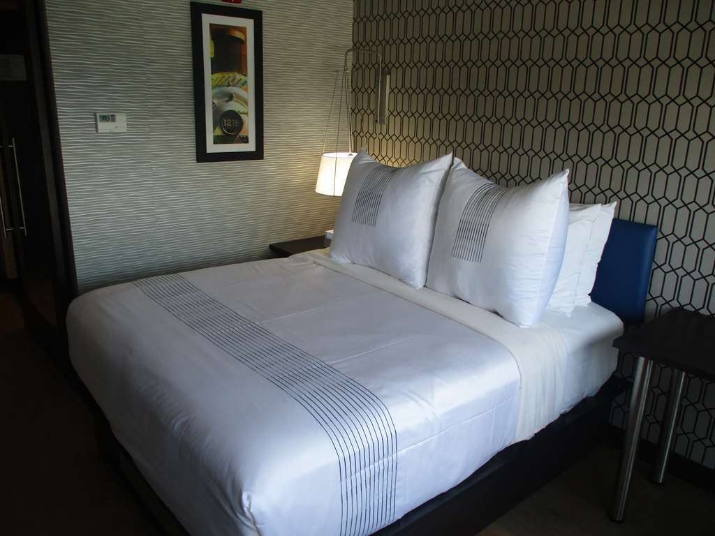 Glo Best Western Brooklyn Nyc New York Bilik gambar